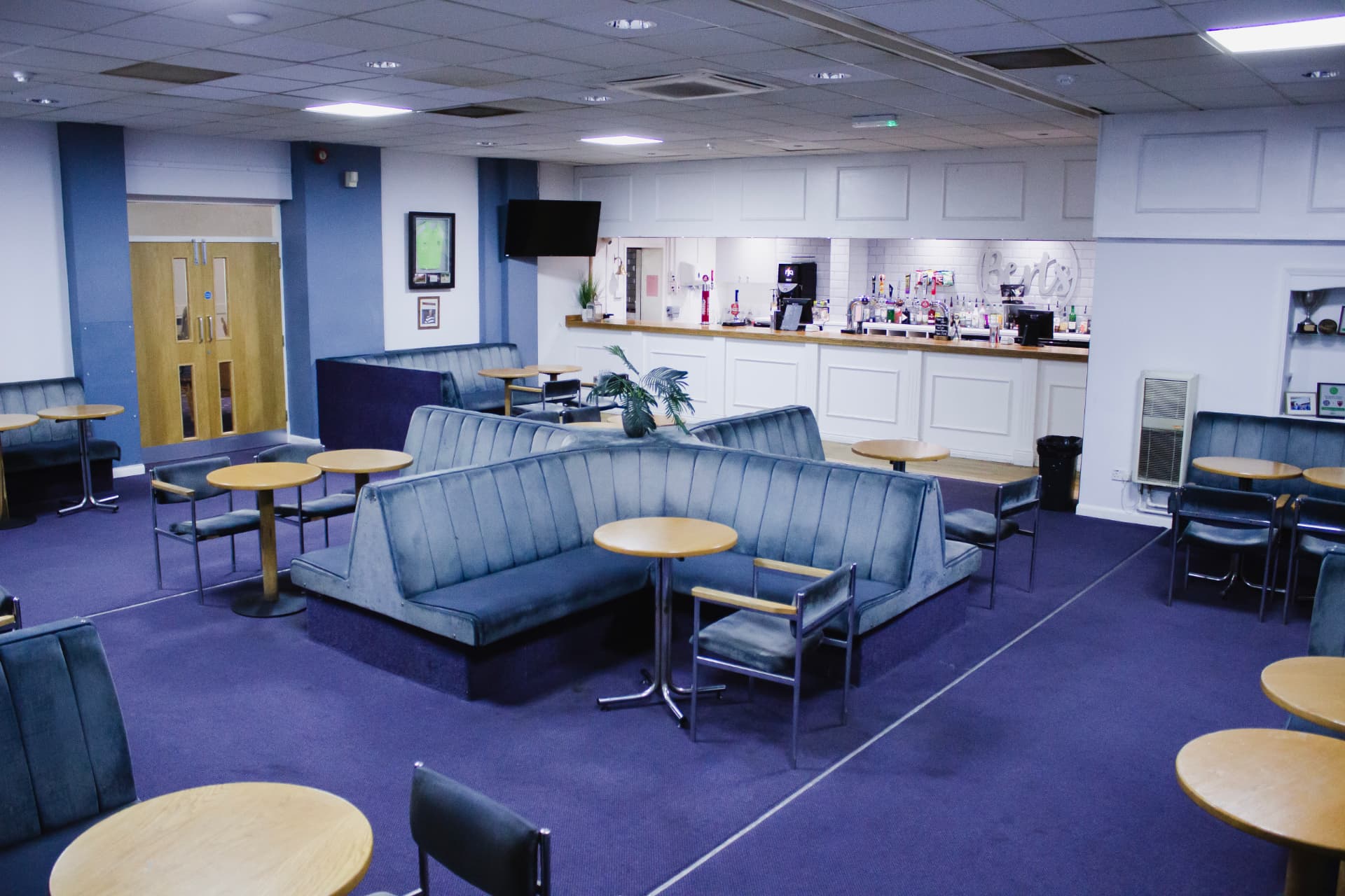 The Bert Linnecor Sports Bar